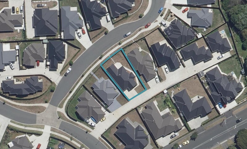 81 Stan Heather Drive, Glenview, Hamilton - Carousel 1