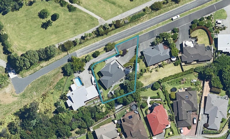 206 Vale Street, Otumoetai, Tauranga - Carousel 1