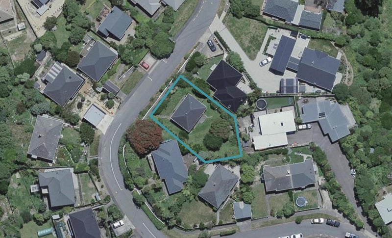 14 Bankot Crescent, Ngaio, Wellington - Carousel 1