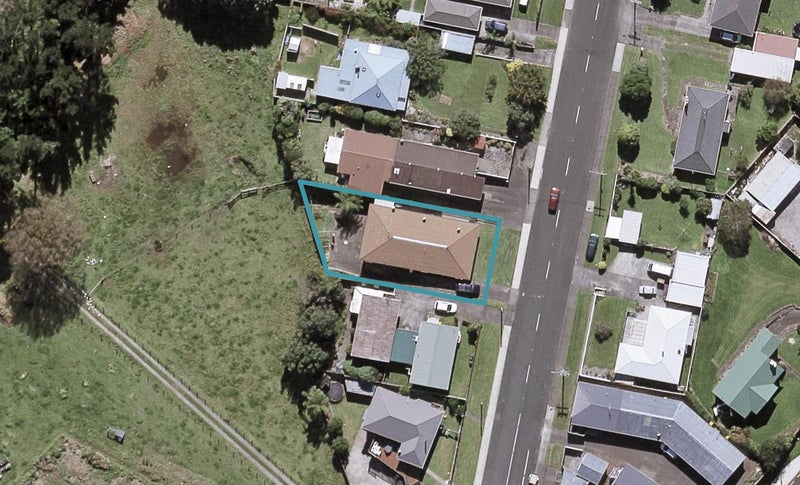 150 Pioneer Road, Spotswood, New Plymouth - Carousel 1