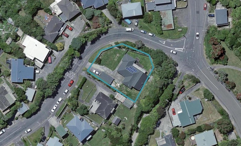 3 Spenmoor Street, Newlands, Wellington - Carousel 1