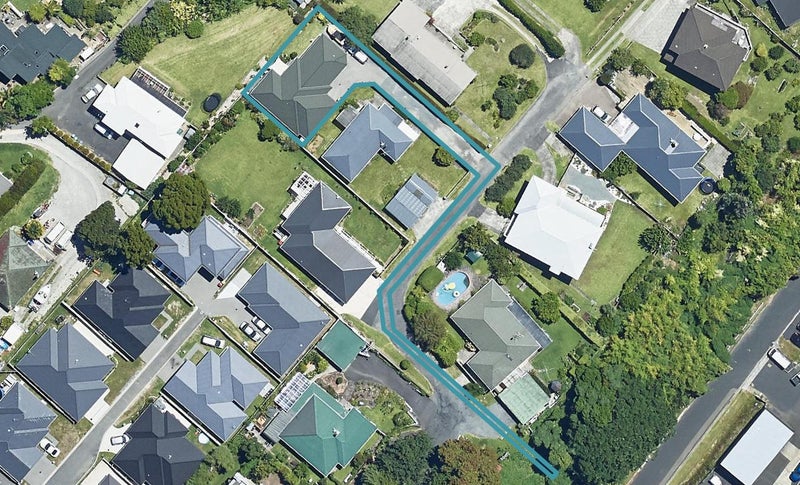 16A Montgomery Road, Judea, Tauranga - Carousel 1