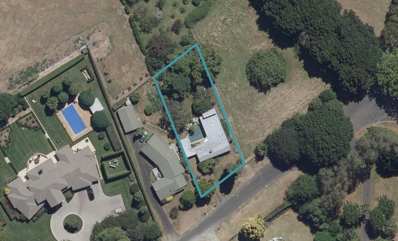17 Dalbeth Place, Matangi, Hamilton - Carousel 1