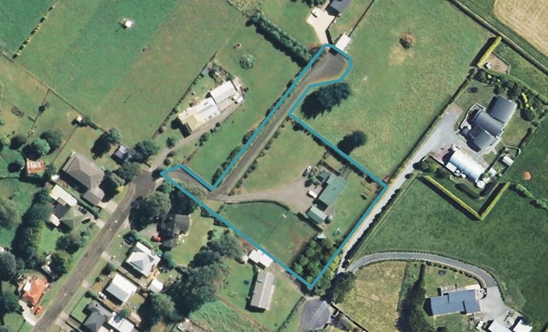 18 Weld Street, Normanby, Hawera - Carousel 1