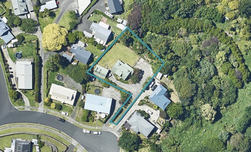 23 Bellfield Place, Bethlehem, Tauranga - Carousel 1