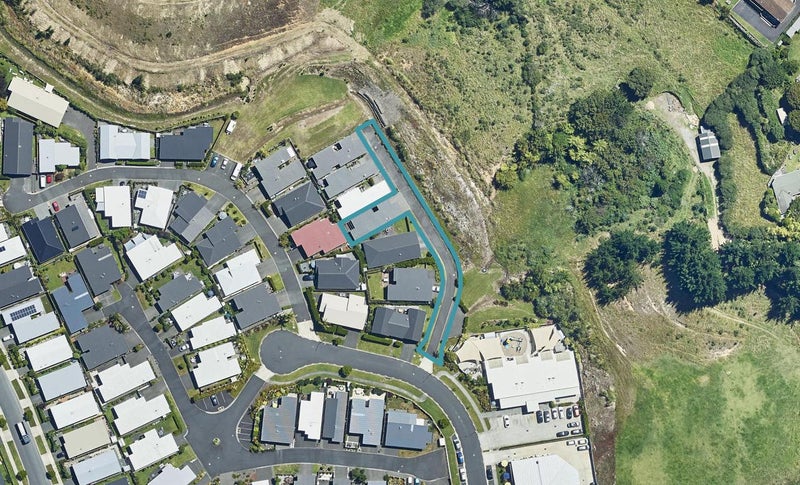 7 Bisley Way, Brookfield, Tauranga - Carousel 1