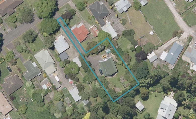 14A Benefield Street, Whanganui East, Whanganui - Carousel 1