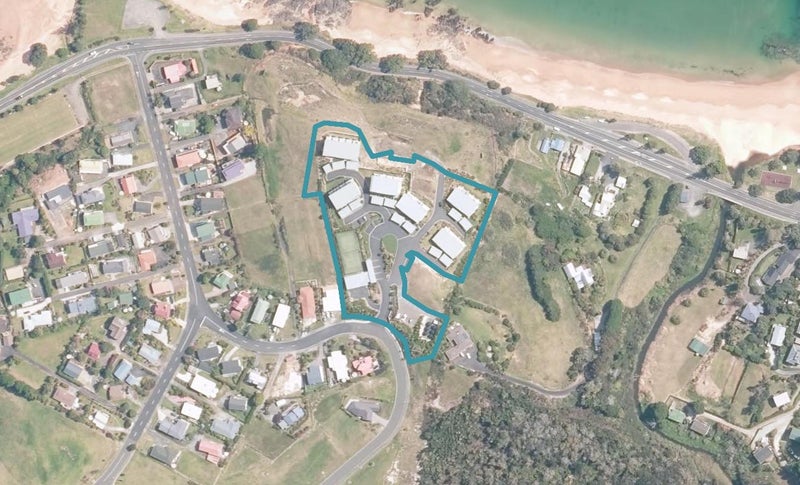 16/18 Dudley Crescent, Cable Bay, Cable Bay - Carousel 1