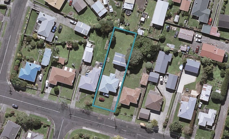 237 Huatoki Street, Upper Vogeltown, New Plymouth - Carousel 1