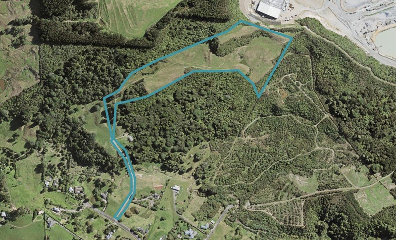 241 Kauri View Road, Ōpaheke, Papakura - Carousel 1