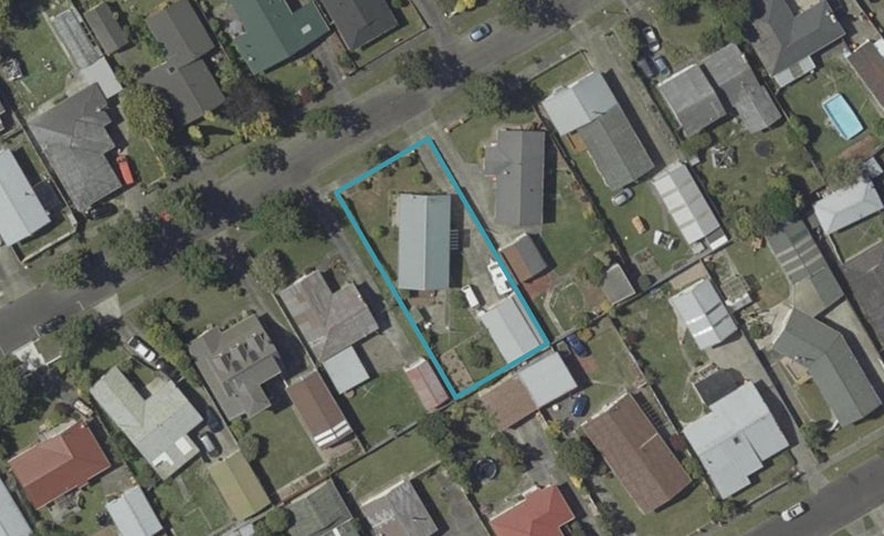 26 Raglan Avenue, Cloverlea, Palmerston North - Carousel 1