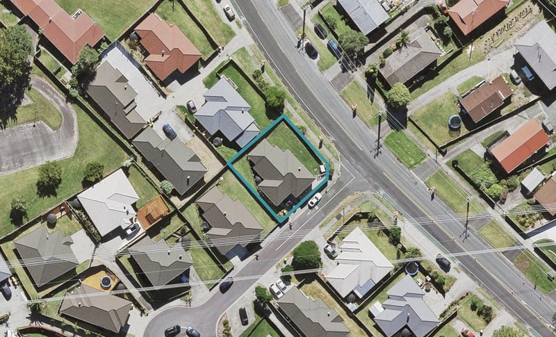 231 Triangle Road, Massey, Auckland - Carousel 1
