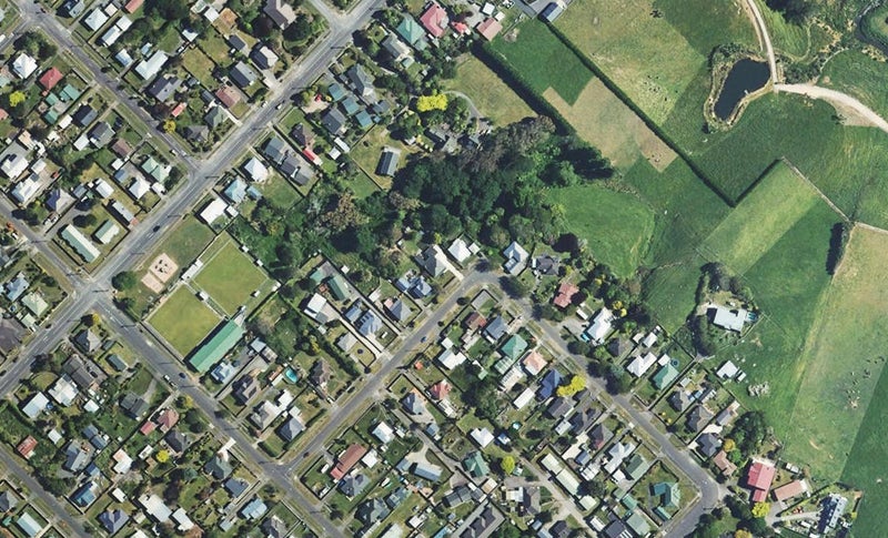 13 Clive Street, Hawera - Carousel 1