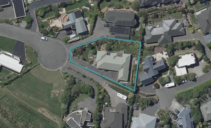 12 Blencathra Place, Westmorland, Christchurch - Carousel 1