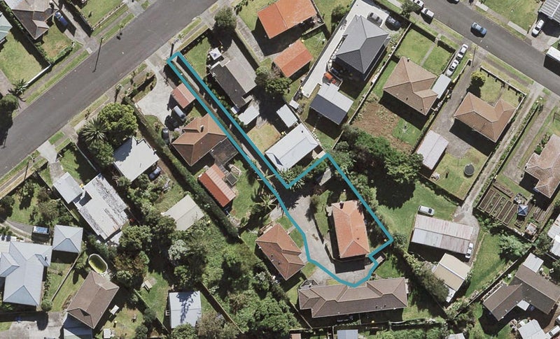 9D Cornwall Road, Mangere, Auckland - Carousel 1