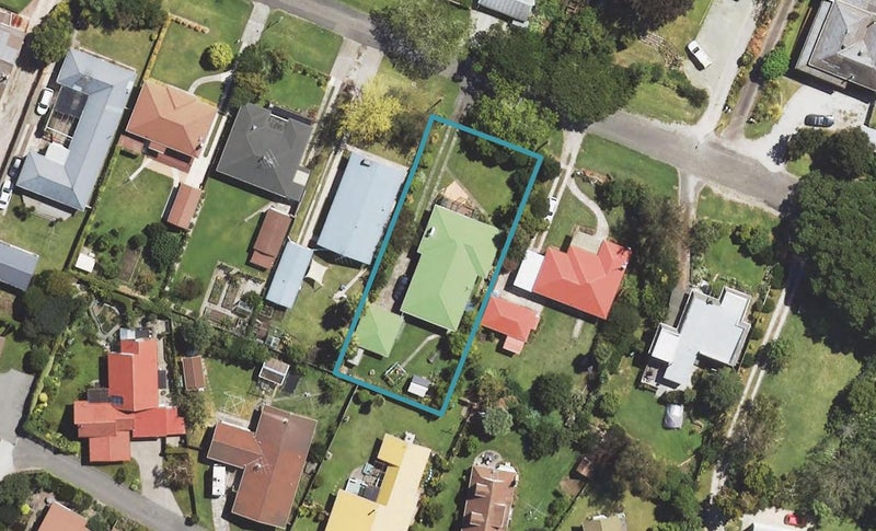 17 Tukura Road, Inner Kaiti, Gisborne - Carousel 1