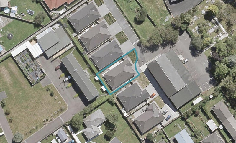 6 Smallfield Lane, Trentham, Upper Hutt - Carousel 1