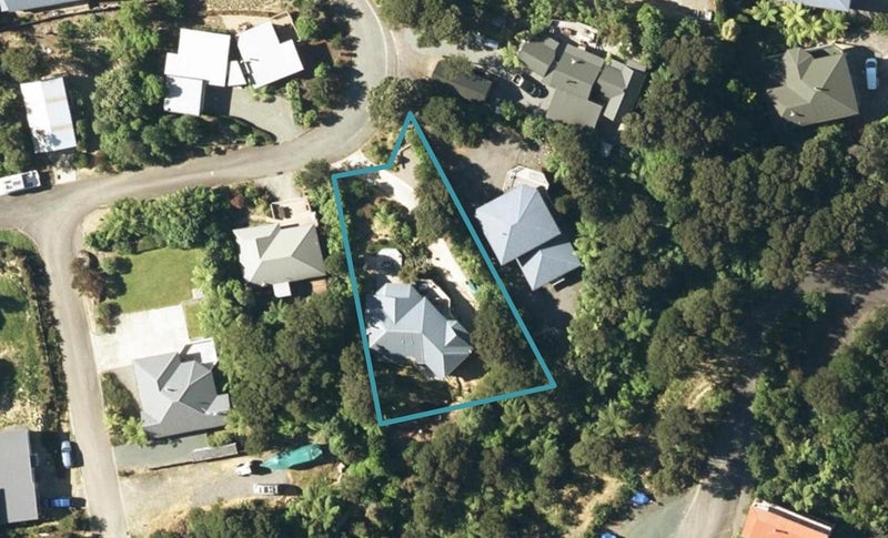 49 Old Mill Road, Ōkiwi Bay - Carousel 1