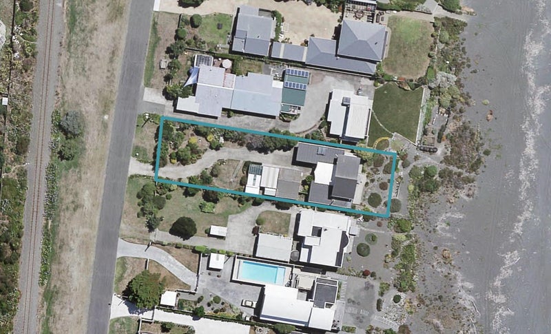 13 Ferguson Street South, Bay View, Napier - Carousel 1