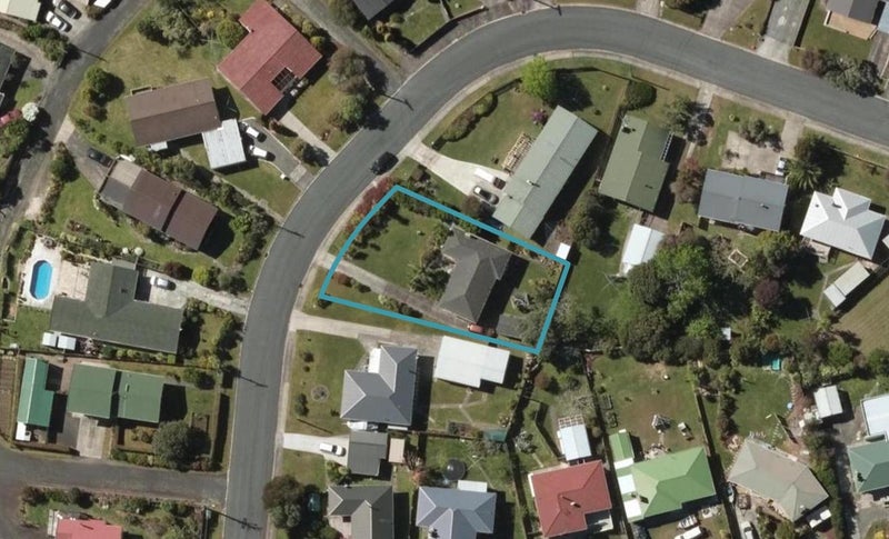 13 Kokich Crescent, Onerahi, Whangarei - Carousel 1