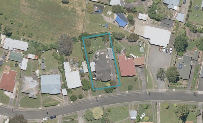 21 Maxwell Avenue, Durie Hill, Whanganui - Carousel 1
