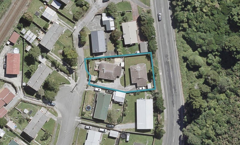 1/32 Eldon Grove, Taita, Lower Hutt - Carousel 1
