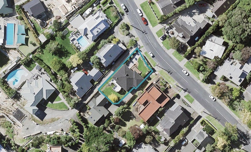 128 Mellons Bay Road, Mellons Bay, Auckland - Carousel 1