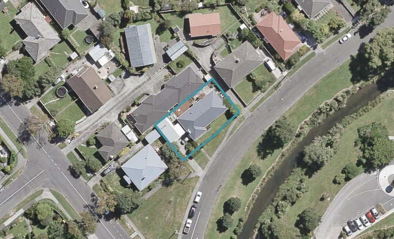 261A Riverside Drive, Waterloo, Lower Hutt - Carousel 1