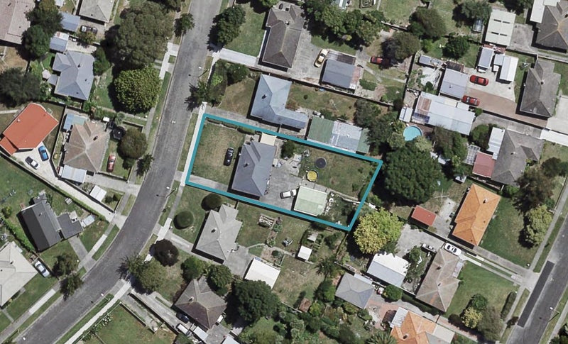 22 Savage Crescent, Marewa, Napier - Carousel 1