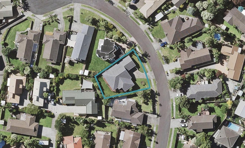 6 Woodview Rise, Botany Downs, Auckland - Carousel 1