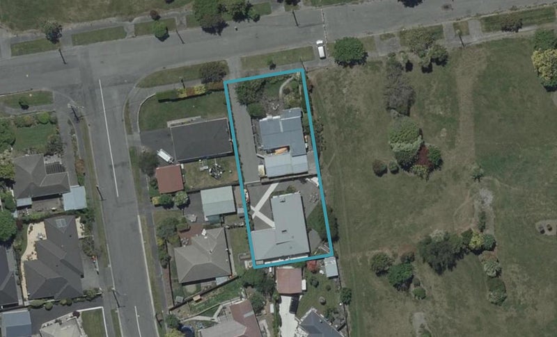 2/26 Mundys Road, Dallington, Christchurch - Carousel 1