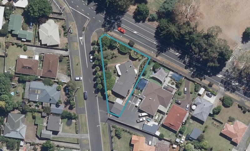 207 Peachgrove Road, Claudelands, Hamilton - Carousel 1
