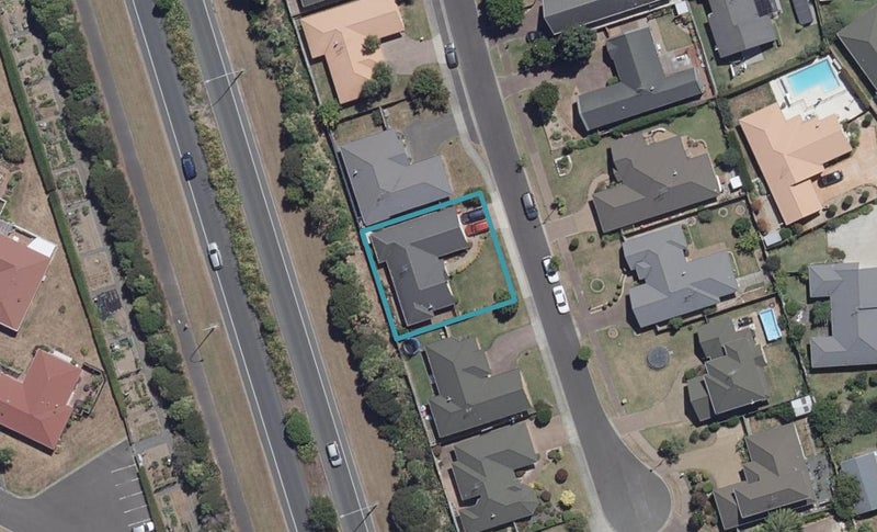 80 Nielsen Gardens, Rototuna, Hamilton - Carousel 1