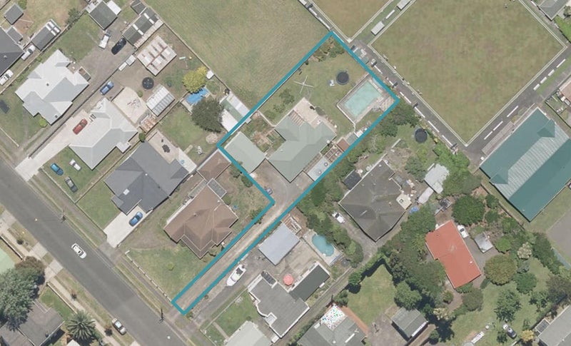 12A Kings Avenue, Gonville, Whanganui - Carousel 1