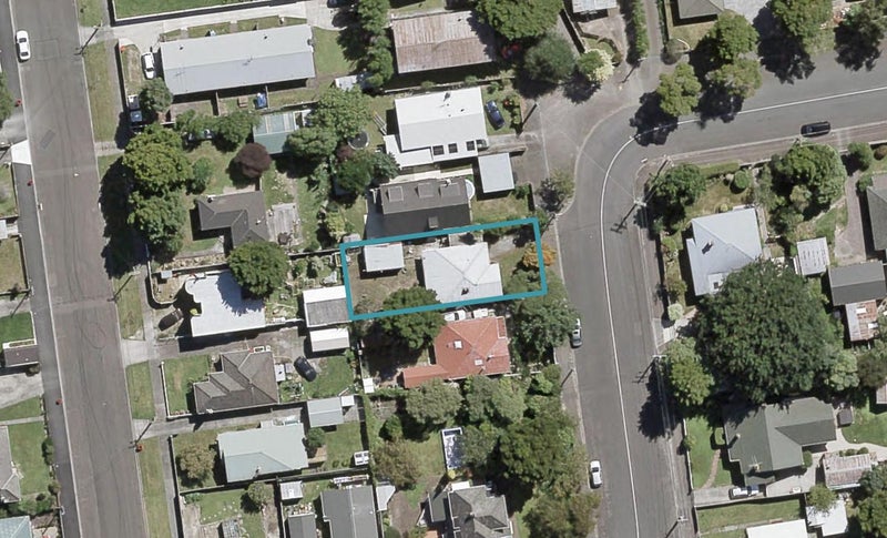 6 Kellow Street, Wallaceville, Upper Hutt - Carousel 1