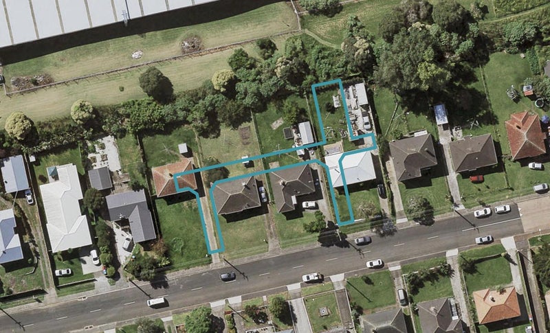 13 Puharu Way, Mount Wellington, Auckland - Carousel 1