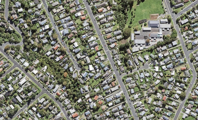 1/308 Rangatira Road, Beach Haven, Auckland - Carousel 1