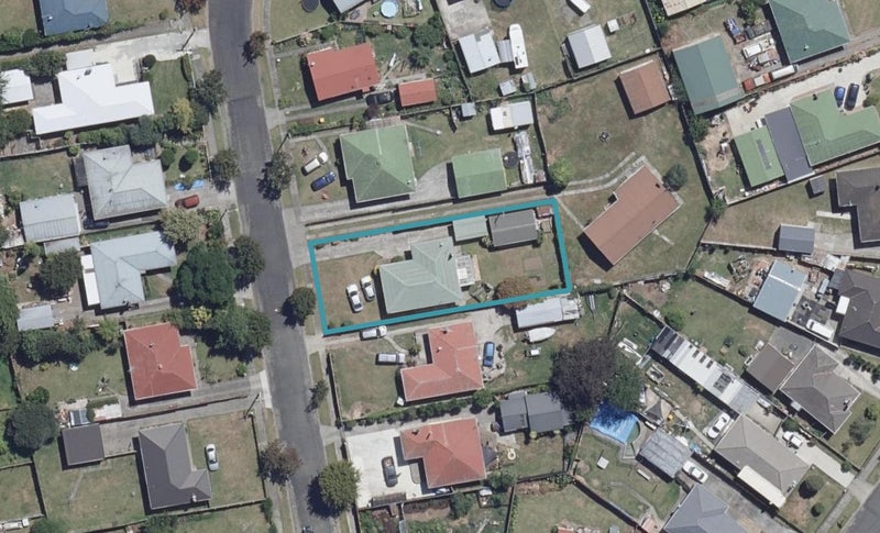 8 Masefield Drive, Enderley, Hamilton - Carousel 1