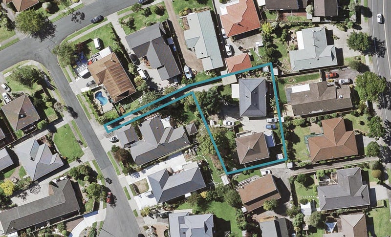 2/4 Askew Place, Farm Cove, Auckland - Carousel 1