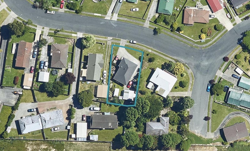 4 Sunline Place, Ngongotaha, Rotorua - Carousel 1