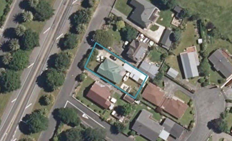 5 Main Street, Pahiatua - Carousel 1