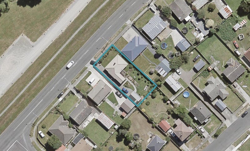 1201 Taita Drive, Taita, Lower Hutt - Carousel 1