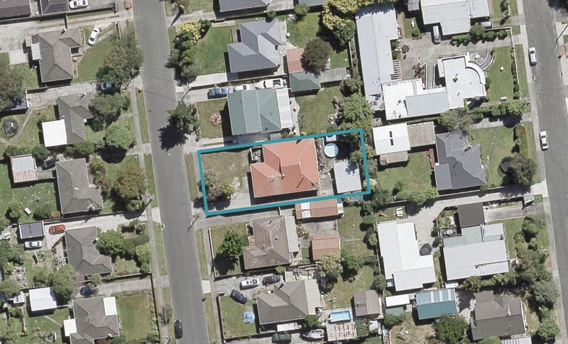 34 Routley Crescent, Elderslea, Upper Hutt - Carousel 1