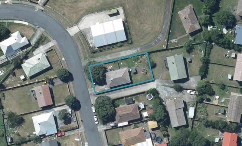 20 Natone Street, Waitangirua, Porirua - Carousel 1