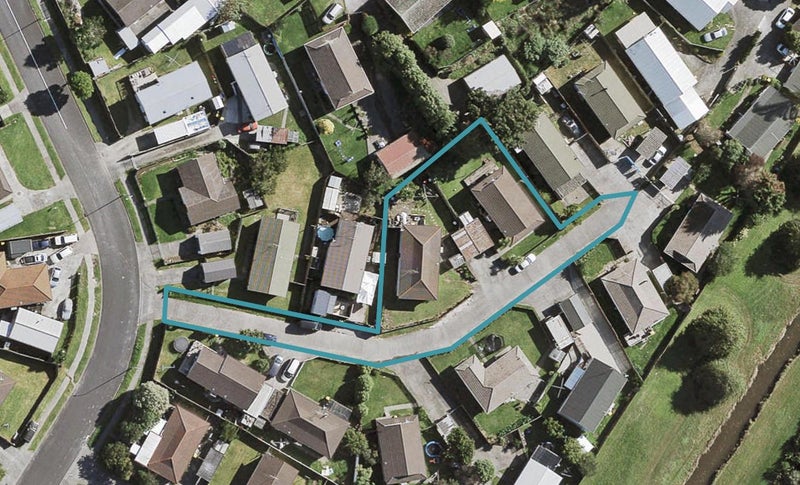 1/10 Trimdon Street, Randwick Park, Auckland - Carousel 1
