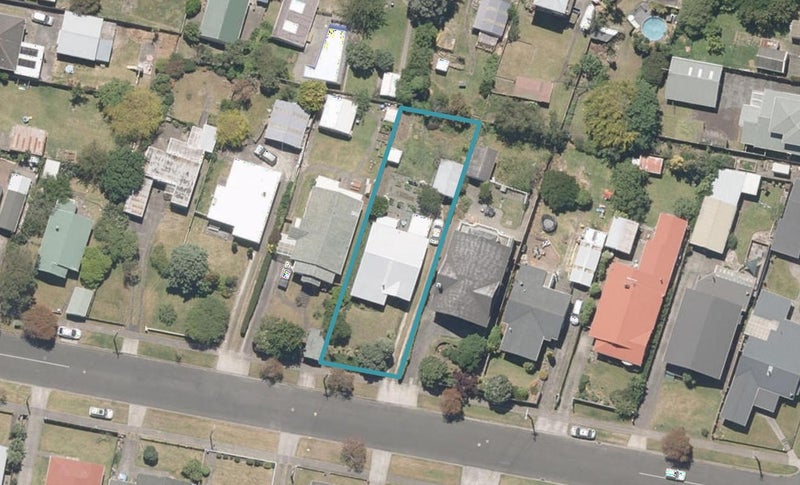 92 Gonville Avenue, Gonville, Whanganui - Carousel 1