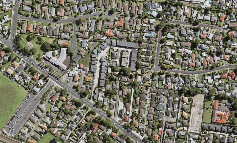 45D Swanson Road, Henderson, Auckland - Carousel 1
