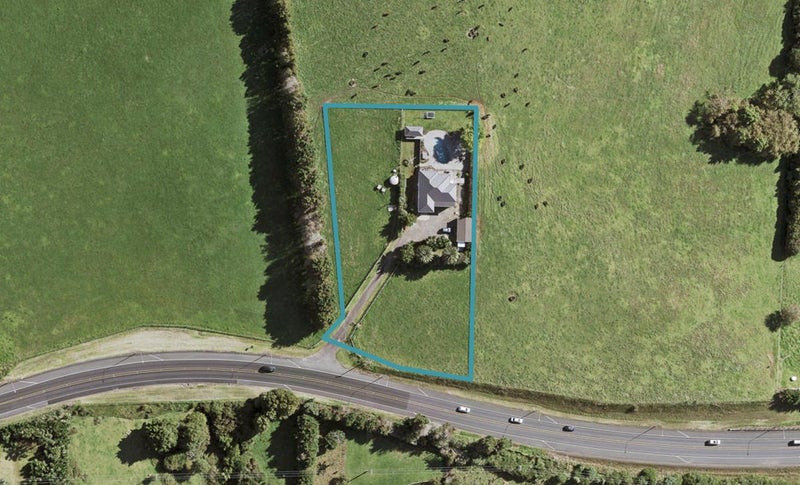 364 Karaka Road, Drury - Carousel 1