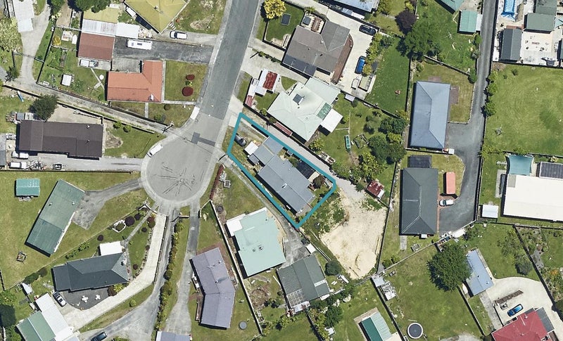 10 Tudor Place, Koutu, Rotorua - Carousel 1