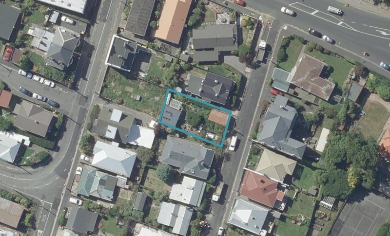 8 Peel Street, Mornington, Dunedin - Carousel 1